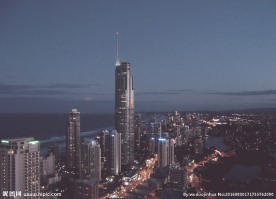 夜色下的城市