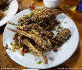 椒盐鸭下巴