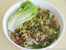 酸菜面 酸菜肉丝面