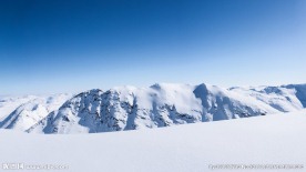 高原雪山