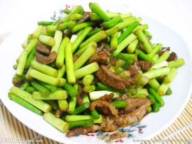 蒜台炒肉