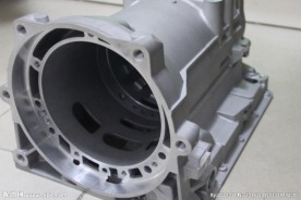 汽车零部件图片