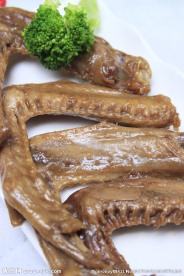 卤鸭翅