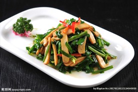 韭菜炒鱼腐