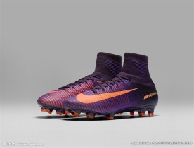 NIKE顶级足球鞋宣传广告