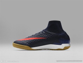 NIKE顶级足球鞋宣传广告