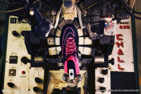 NIKE顶级足球鞋宣传广告