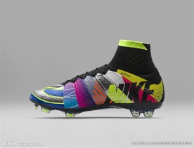 NIKE顶级足球鞋宣传广告