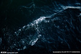 深海海水