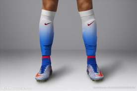 NIKE顶级足球鞋宣传广告