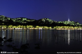 西湖保叔塔夜景