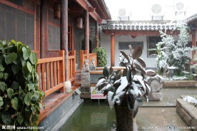 大雪纷飞