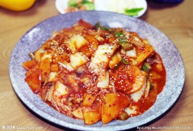 辣白菜炒土豆片