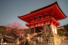 红色寺庙