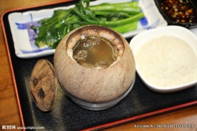 原只椰子鸡饭