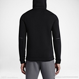 NIKE休闲运动服宣传广告