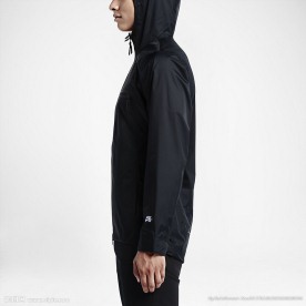 NIKE休闲运动服宣传广告