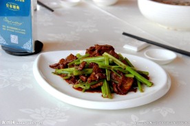 芹菜黄牛牛