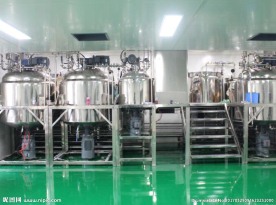 洗洁精反应壶 生产 贴标机 塑