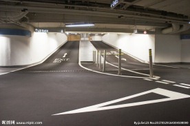 地下车库出入口 坡道