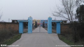 学校门口