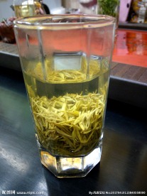 白茶茶汤