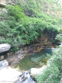 八泉峡