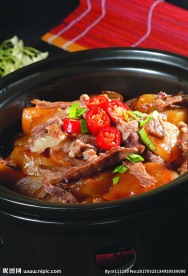 拆骨肉烧萝卜