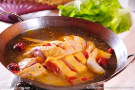 草鸡打边炉