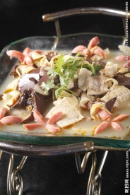 明炉客家菜