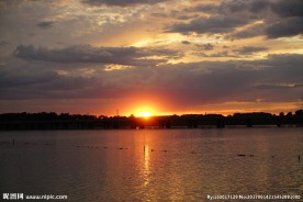 沈阳丁香湖 黄昏 夕阳