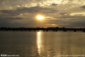 沈阳丁香湖 黄昏 夕阳