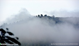 云山雾海延安蟠龙圣地革命老区