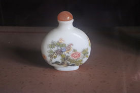 小瓶子