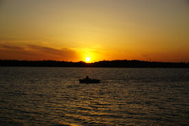 沈阳丁香湖 黄昏 夕阳