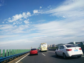 蓝天白云风景