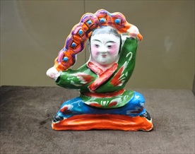 泥人彩绘