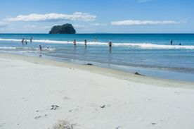 碧海蓝天海滩