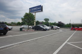 高速路休息站