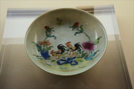 公鸡瓷器碗