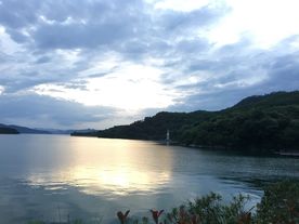 夕阳山水