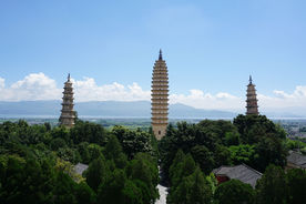 三塔寺