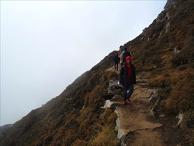 爬山