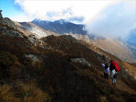 徒步登山者