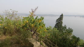 东岭关景色