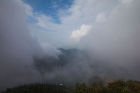 衡山雾海