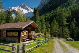 山中小屋