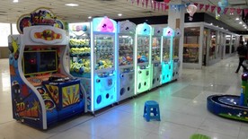 室内游戏机