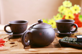 紫砂茶壶