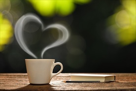 心形符号蒸氣茶杯